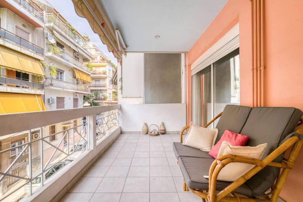 Spacious Family Flat Near Parthenon Free Parking Athens Ngoại thất bức ảnh