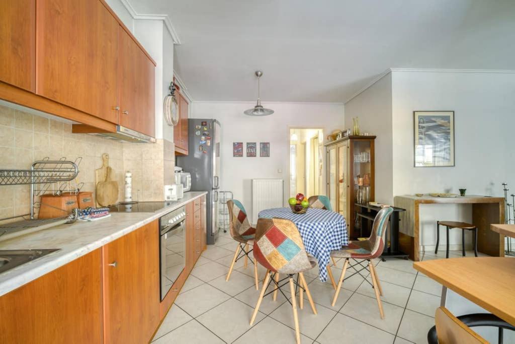 Spacious Family Flat Near Parthenon Free Parking Athens Ngoại thất bức ảnh