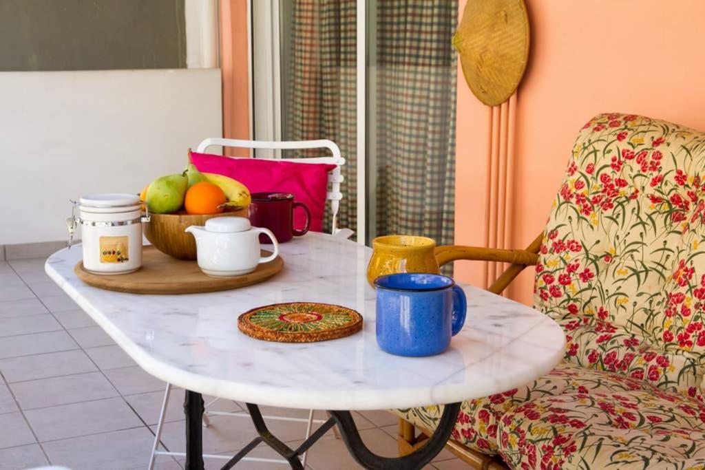 Spacious Family Flat Near Parthenon Free Parking Athens Ngoại thất bức ảnh