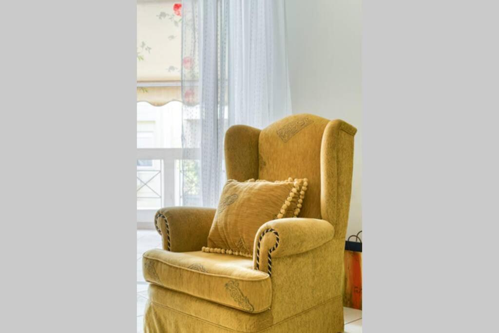 Spacious Family Flat Near Parthenon Free Parking Athens Ngoại thất bức ảnh