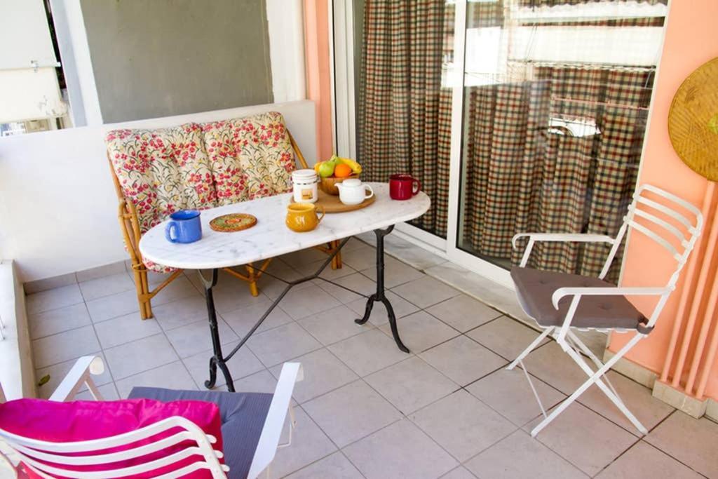 Spacious Family Flat Near Parthenon Free Parking Athens Ngoại thất bức ảnh