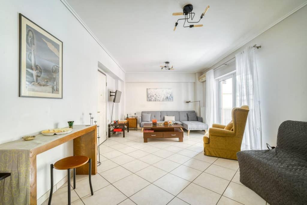 Spacious Family Flat Near Parthenon Free Parking Athens Ngoại thất bức ảnh
